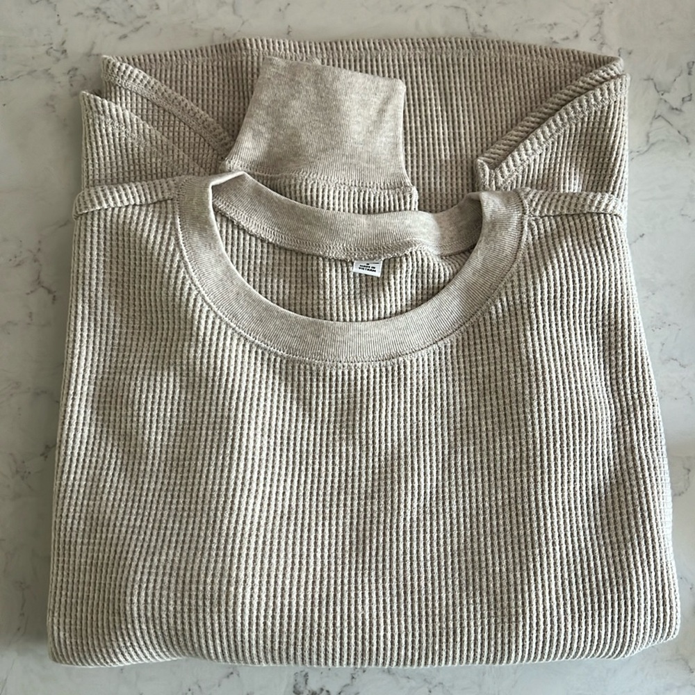 Uniqlo Women’s Waffle Shirt
